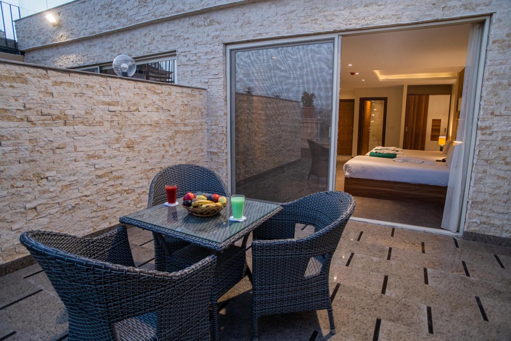 New Top Pyramids Hotel 카이로 외부 사진