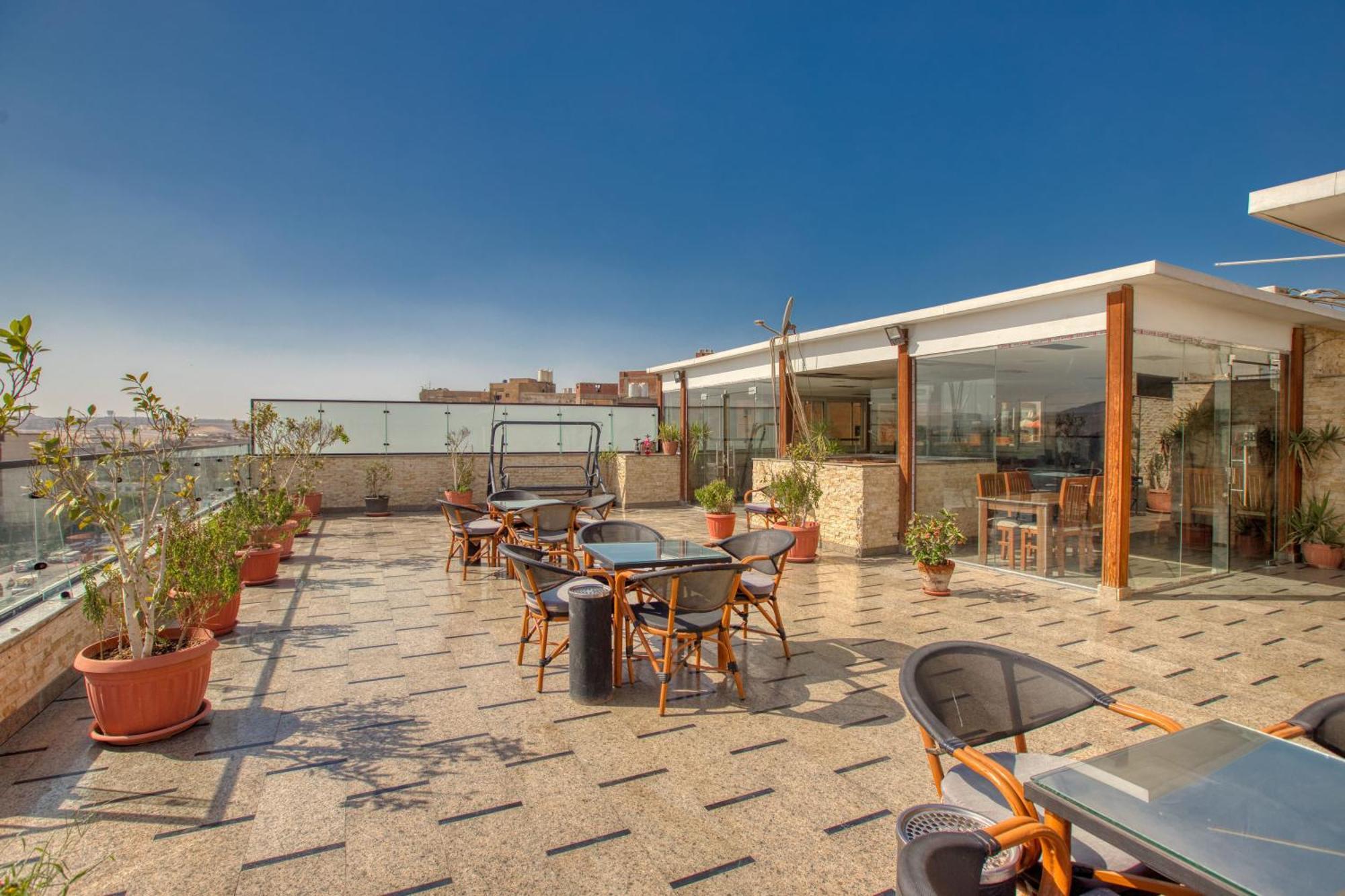 New Top Pyramids Hotel 카이로 외부 사진