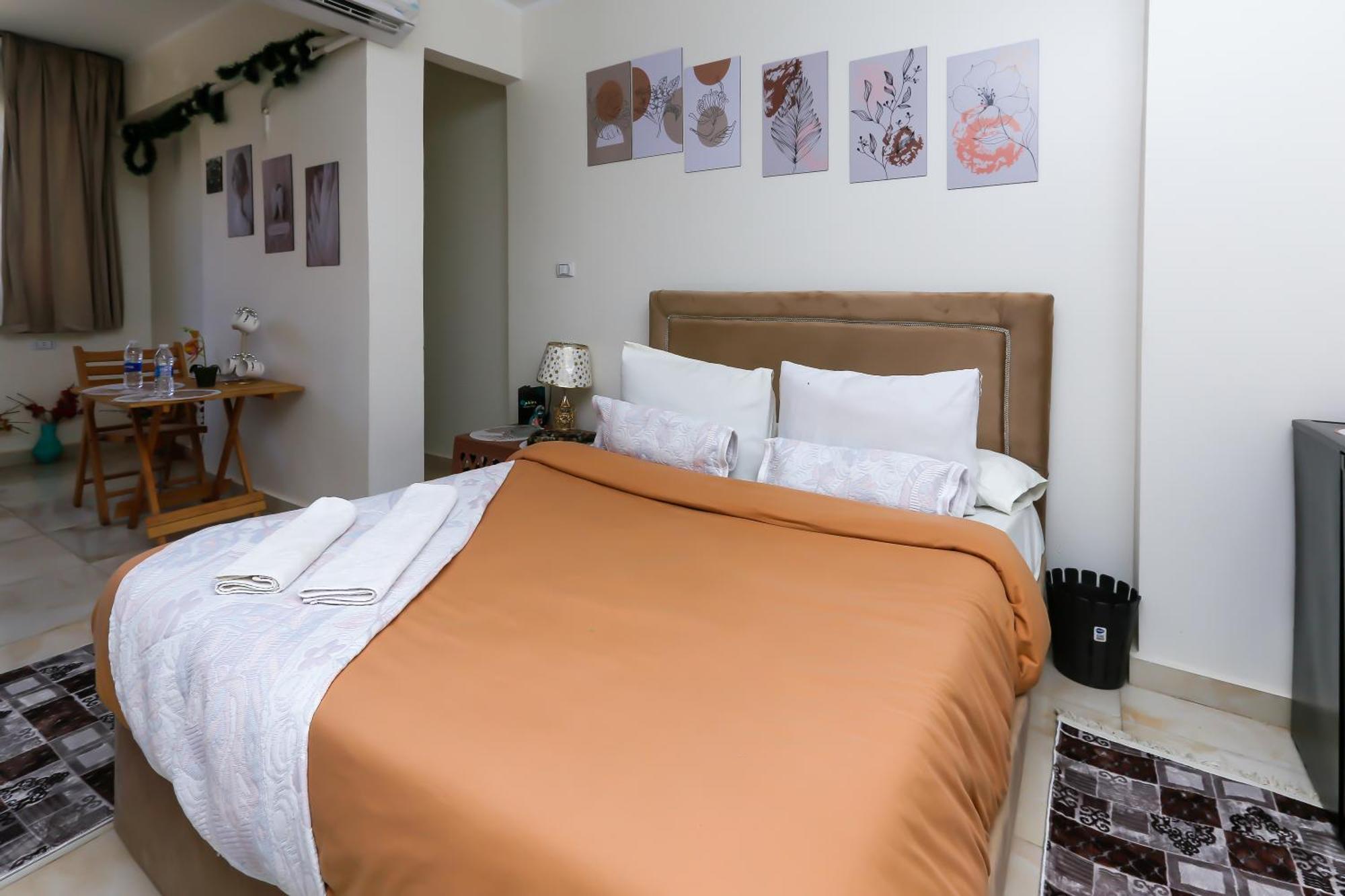 New Top Pyramids Hotel 카이로 외부 사진