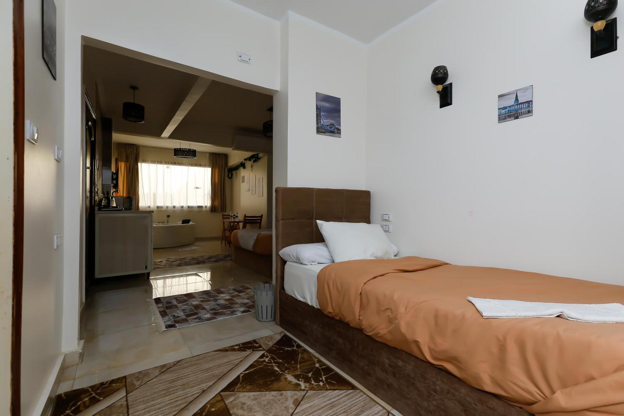 New Top Pyramids Hotel 카이로 외부 사진