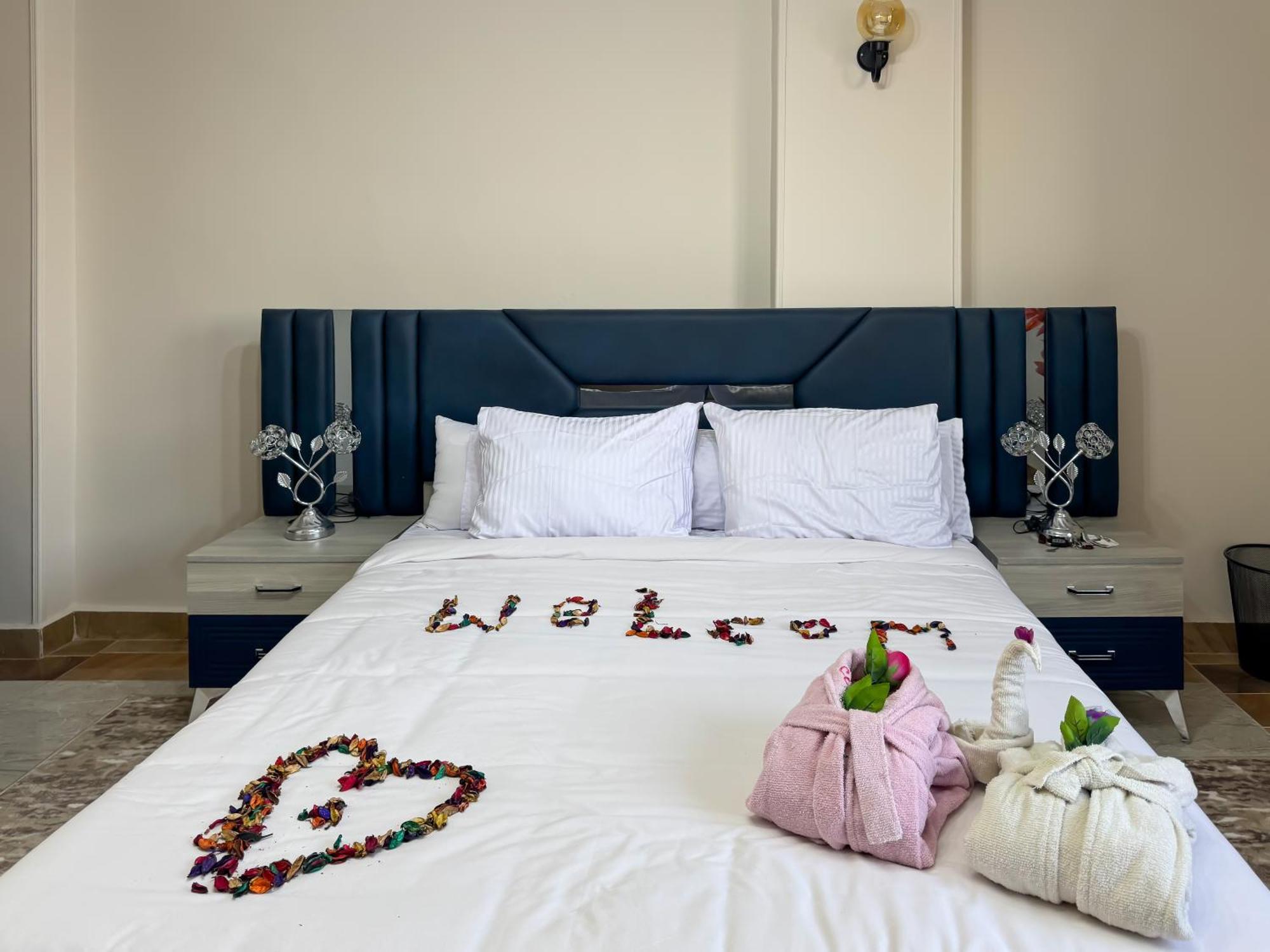 New Top Pyramids Hotel 카이로 외부 사진